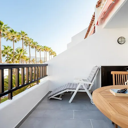 Апартаменты New Parque Santiago Ii 3103, Pool View
